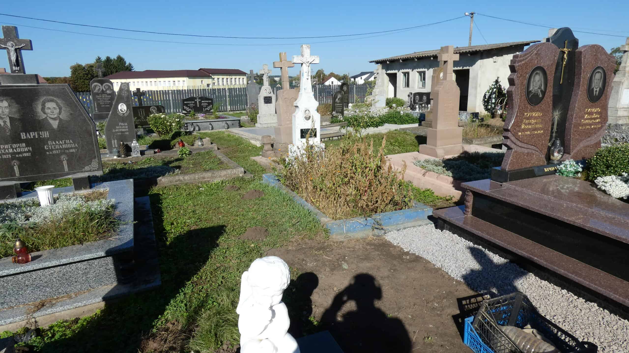 Могили на цвинтарі в Буцачі, український меморіальний цвинтар, історія та пам’ять.